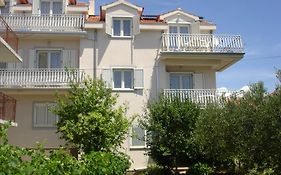 Apartments Gardijan
