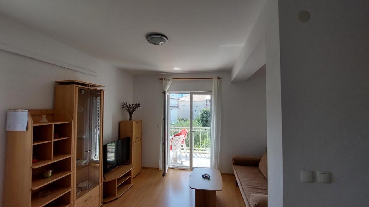 Apartments Gardijan Vodice Exteriör bild