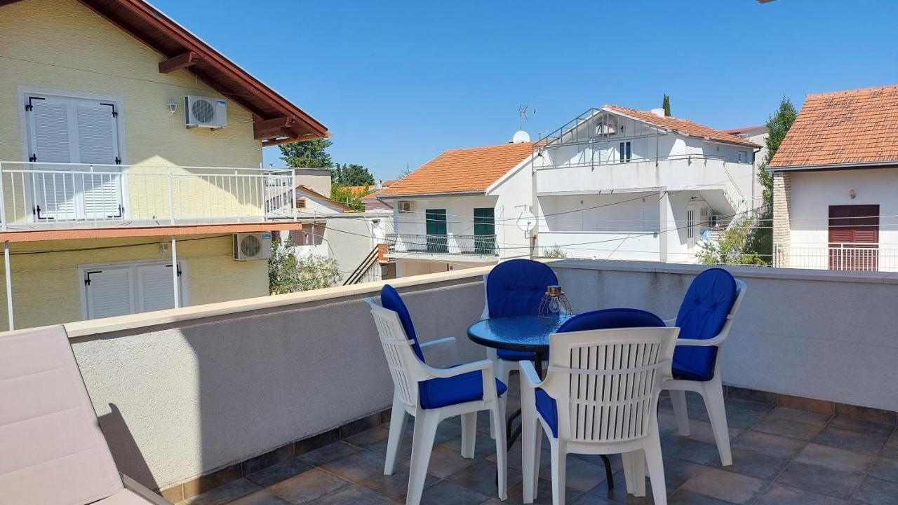 Apartments Gardijan Vodice Exteriör bild